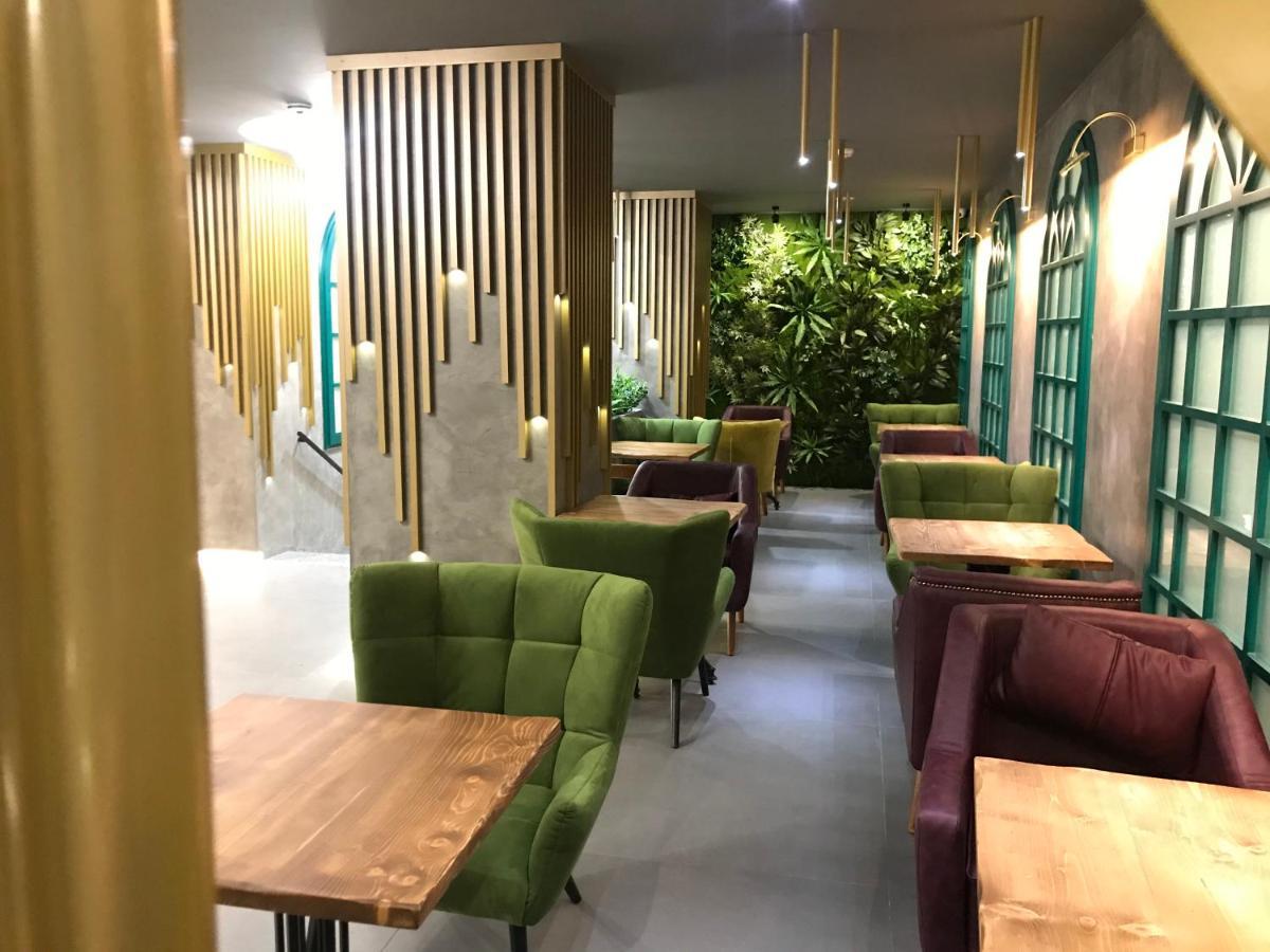 Ap Hotel Boutique Vlorë Esterno foto
