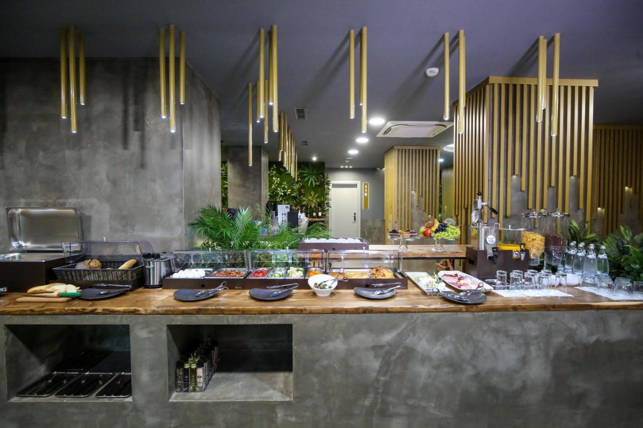 Ap Hotel Boutique Vlorë Esterno foto