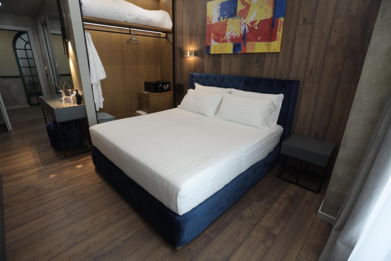 Ap Hotel Boutique Vlorë Esterno foto