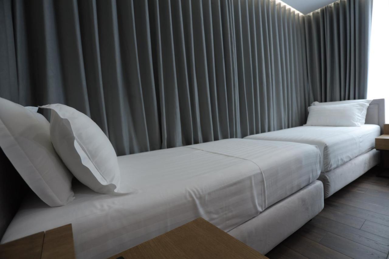 Ap Hotel Boutique Vlorë Esterno foto