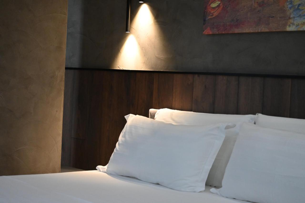 Ap Hotel Boutique Vlorë Esterno foto