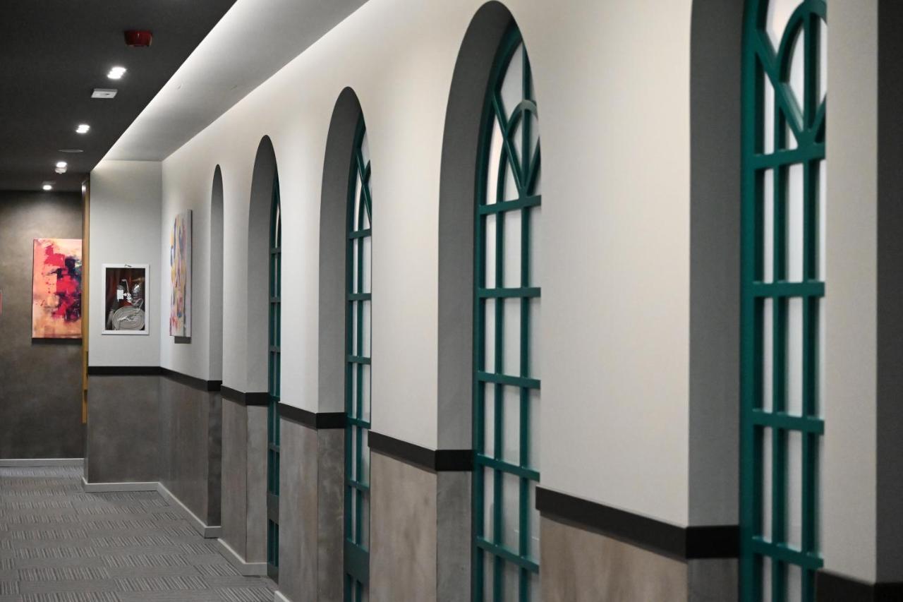 Ap Hotel Boutique Vlorë Esterno foto